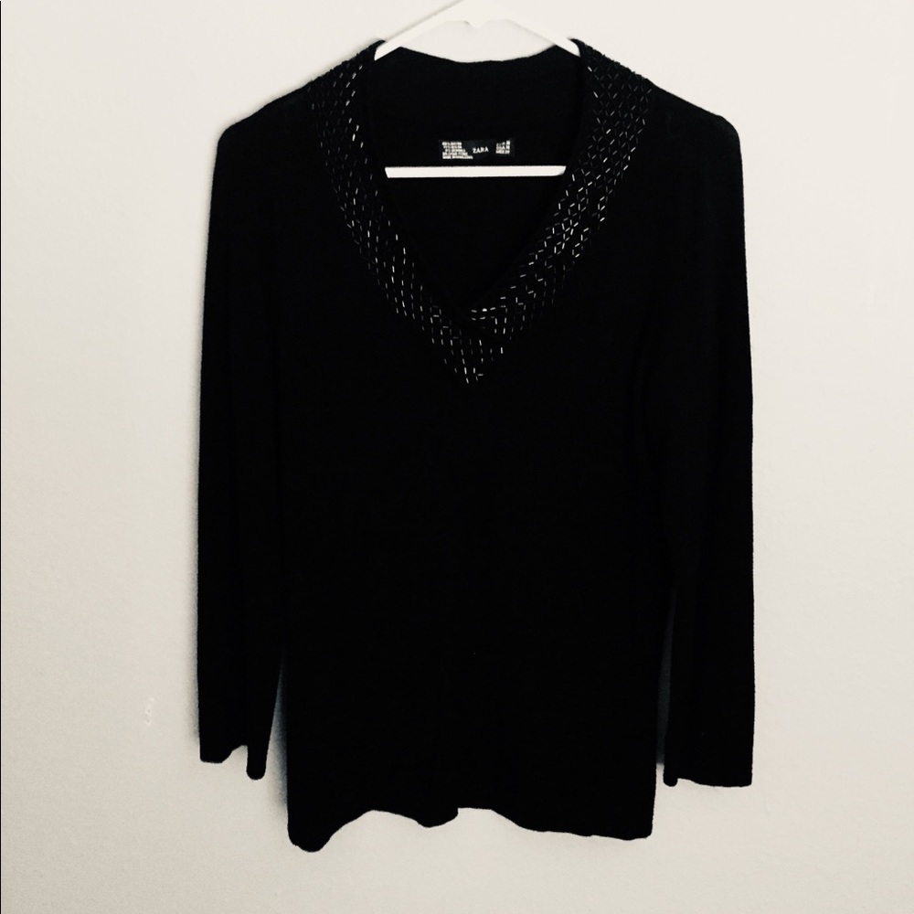 New no tags ZARA v sweater - Picture 3 of 5